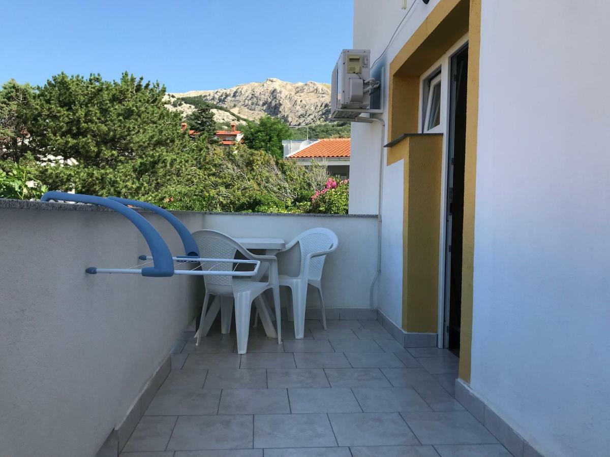 Apartments Lena Baška Exterior foto